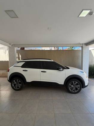 CITROËN C4 CACTUS 1.6 VTI 120 FLEX FEEL EAT6 CITROËN C4 CACTUS 1.6 VTI 120 FLEX FEEL EAT6